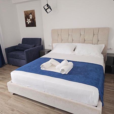 Ardit Seaside Rooms Sarande Exterior photo