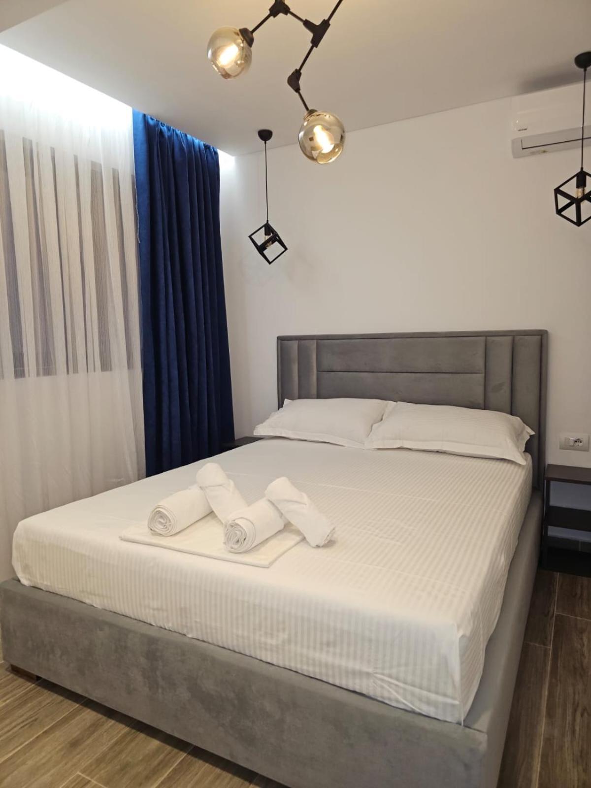 Ardit Seaside Rooms Sarande Exterior photo